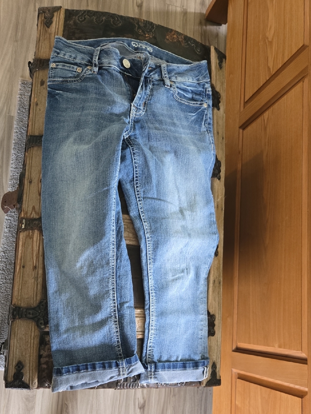 Women's Capri Jeans Size 2